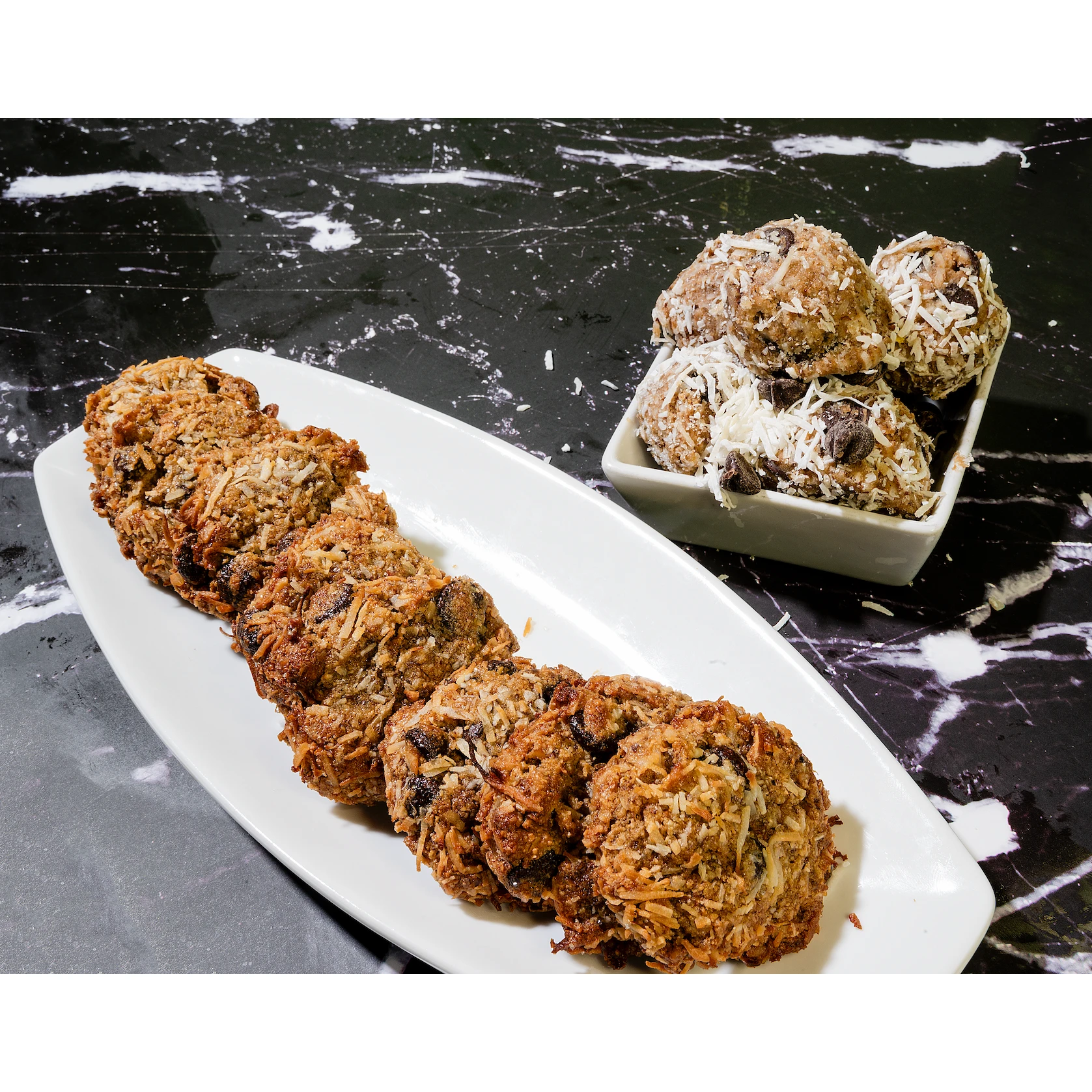 Load image into Gallery viewer, The Johnny "Casharoon" Cashew/coconut Chocolate Chip - Dozen (almondless)